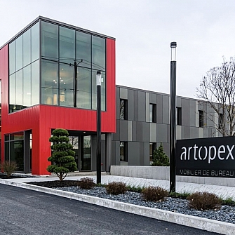 It is with pride that we announce today a partnership with one of the largest manufacturer of office furniture in North America, Artopex!